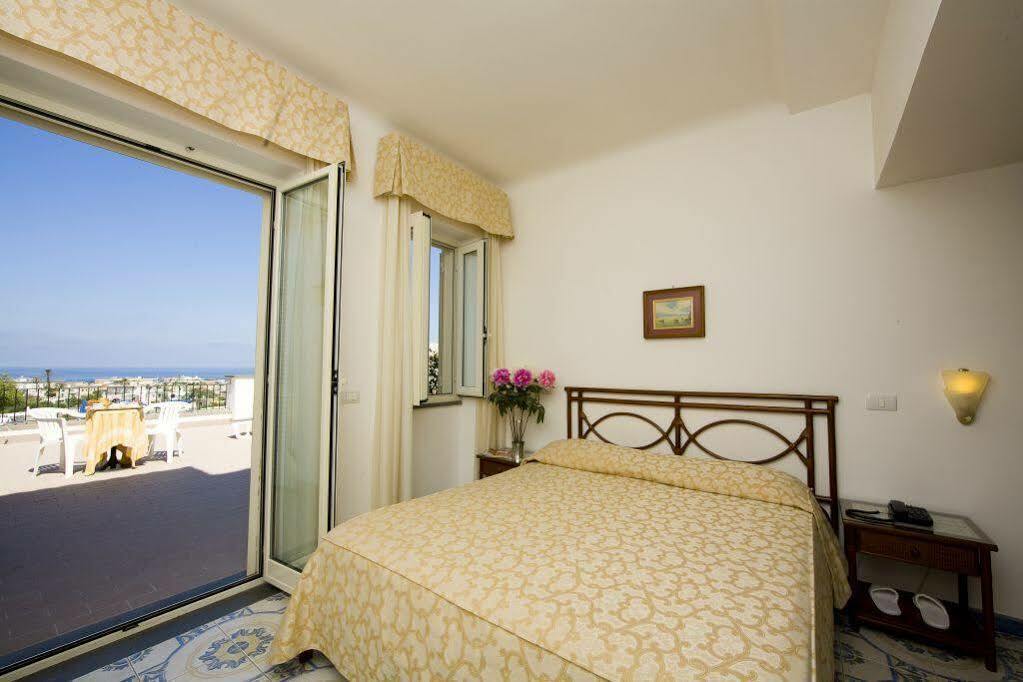 Casthotels Tramonto D'Oro Terme Форио Экстерьер фото
